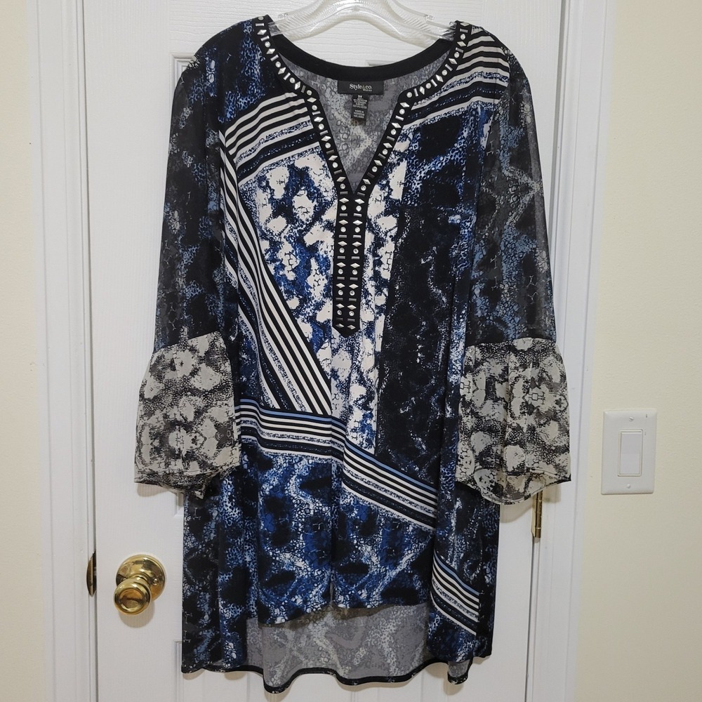 Style & Co Woman 3X Blue Snakeskin Studded V-Neck Tunic Sheer Bell Sleeve Top